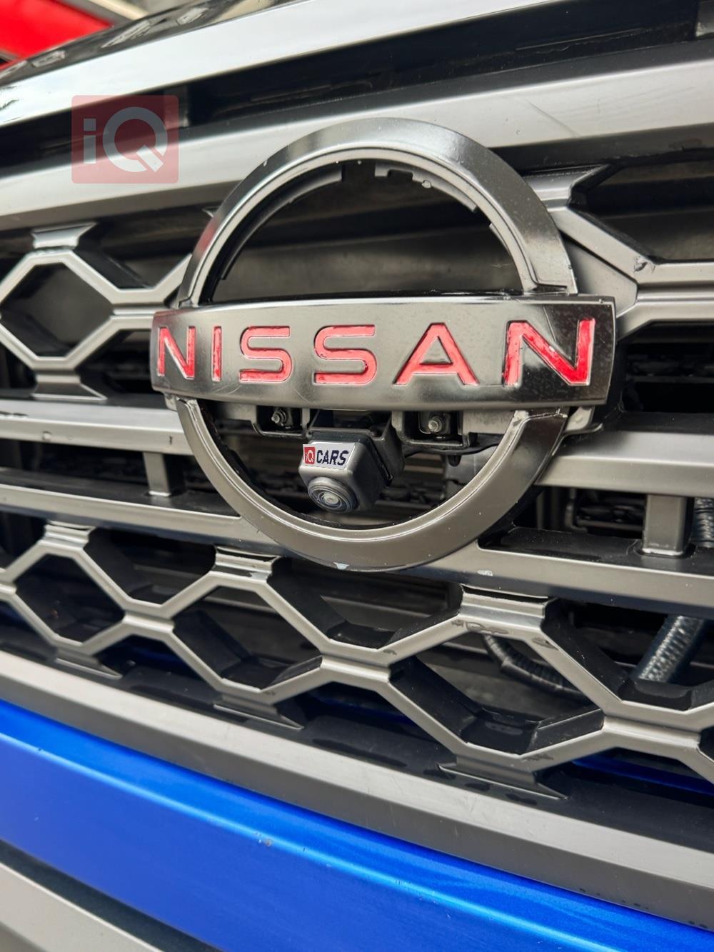 نيسان فرونتر